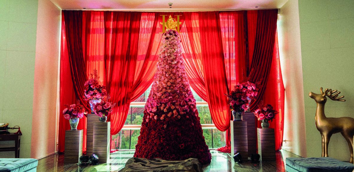 CAROLINA HERRERA_Mesa de trabajo 1-06